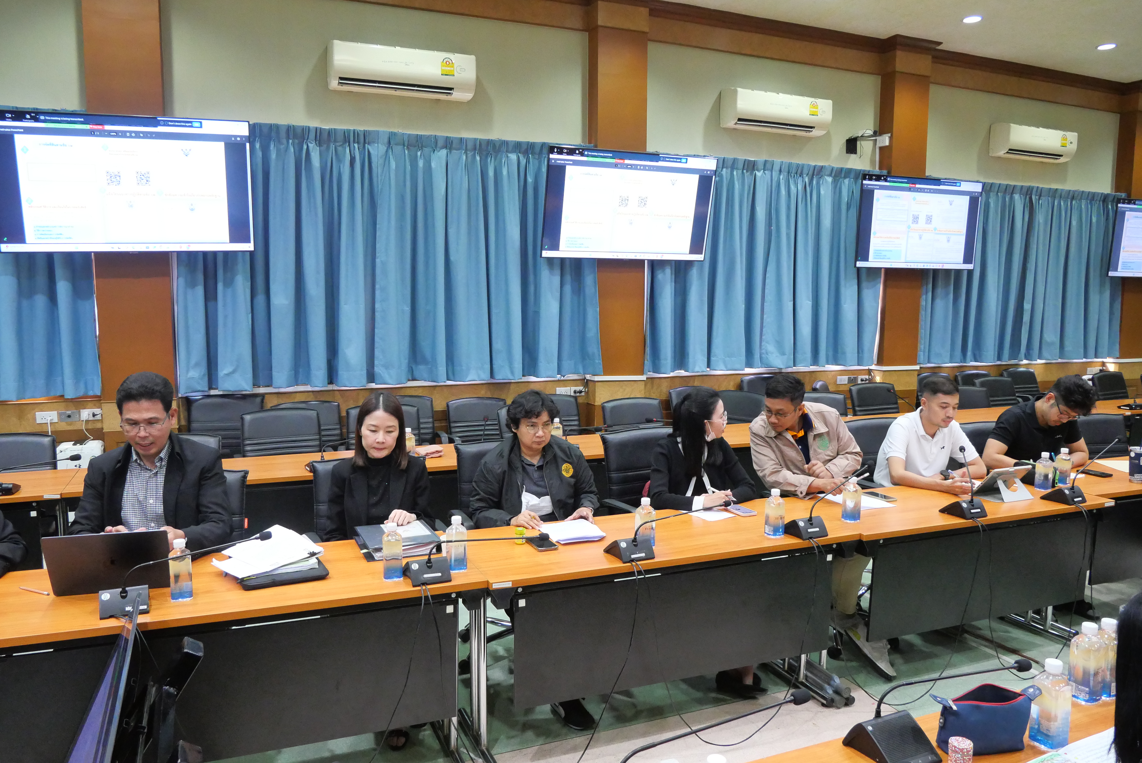 title - ส.ป.ก. ประชุมติดตามผลการจัดที่ดินตามข้อ 62